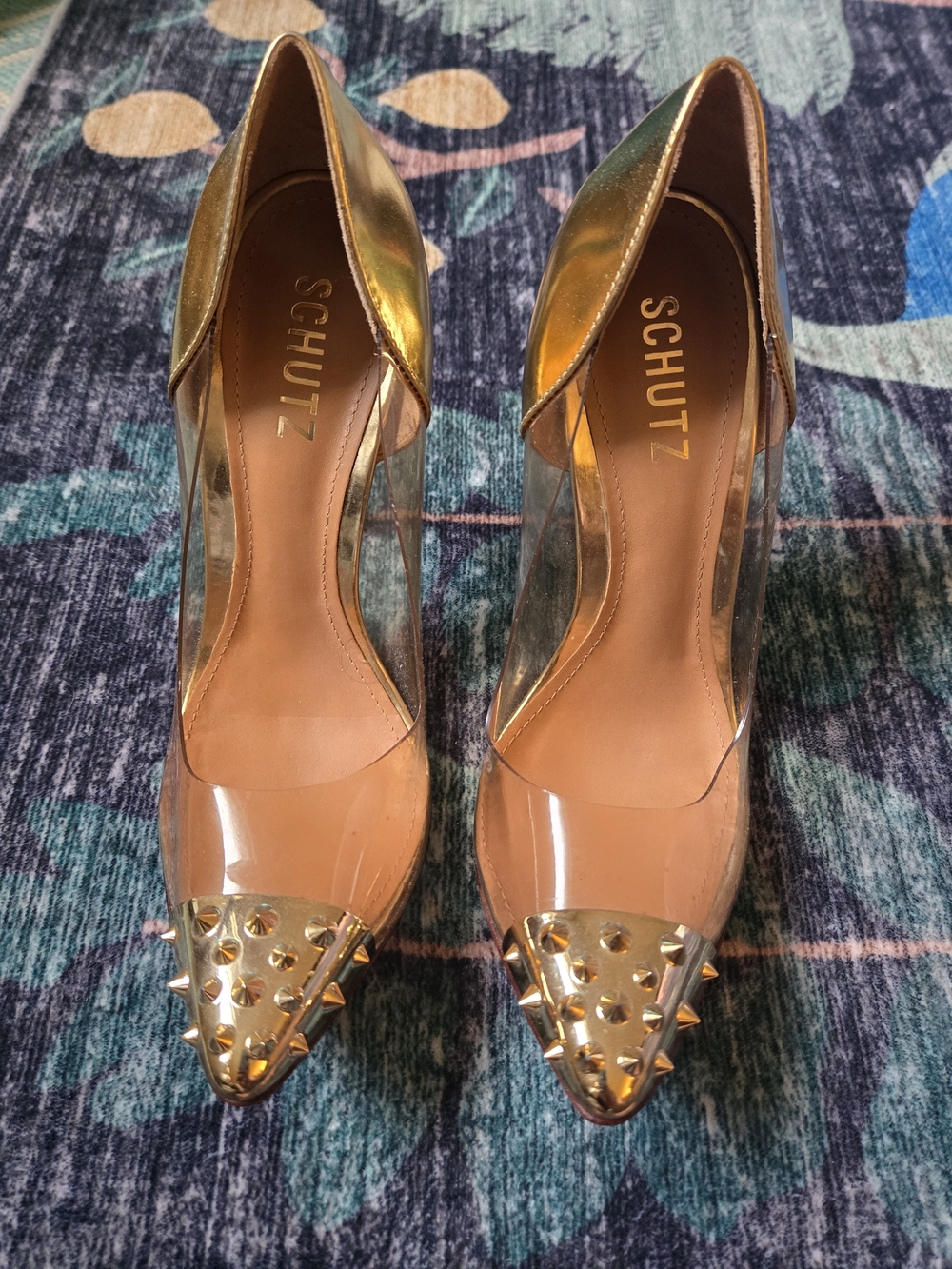 NWOT Schutz Gold Metallic Glam Spiked Leather Heels - Size 9B Fits like 7